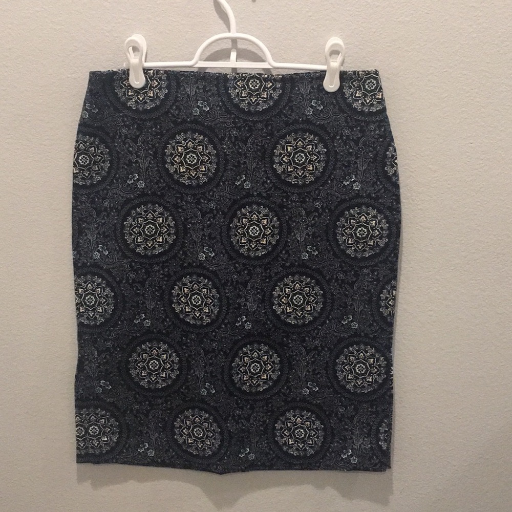 LOFT Navy Patterned Pencil Skirt